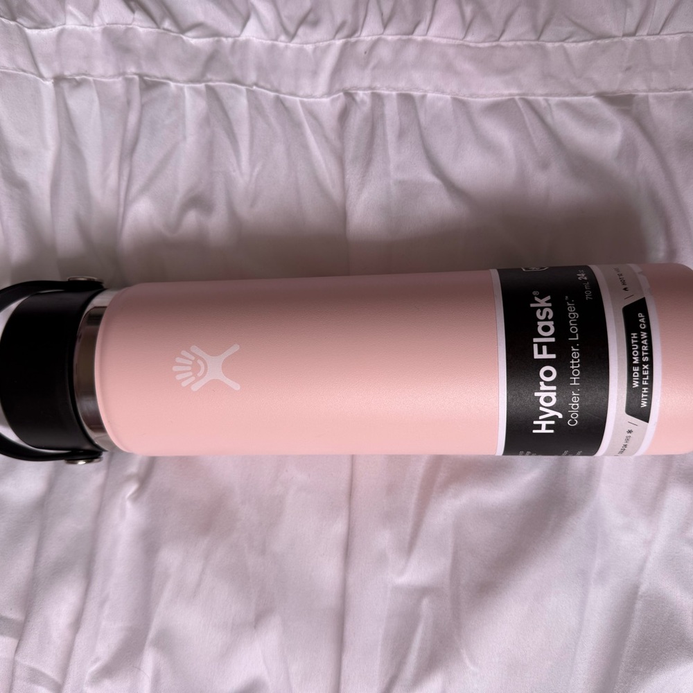 Hydro Flask Bottle with Black Lid